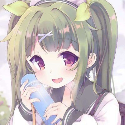 白鹿晒手搓眼线